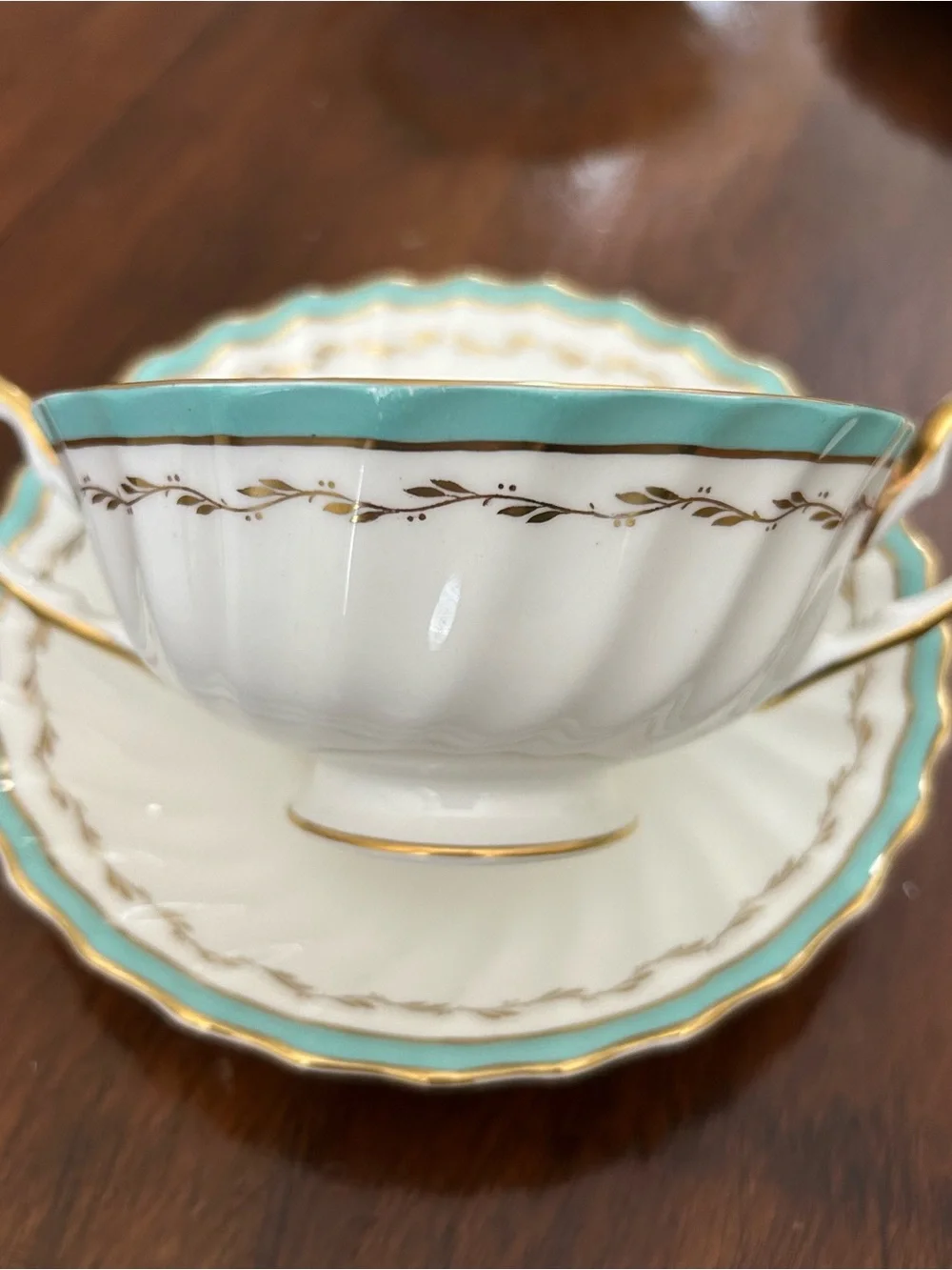 Vintage Royal Doulton Camrose H4903 Bouillon Cup & Saucer